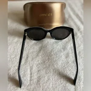GUCCI GG0028SA 009 BLACK SUNGLASSES Gucci GG0028SA 009 Black main image 4